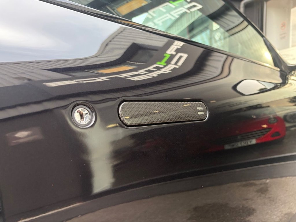 Used Aston Martin DB9 2015 for sale - 76406927: Photo 36