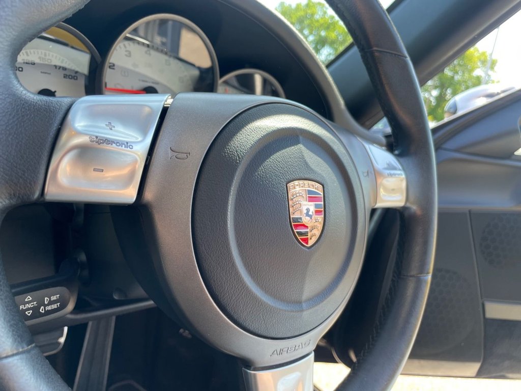 Used Porsche 911 2007 for sale - 76080299: Photo 24