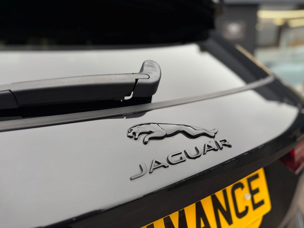 Used Jaguar F-Pace 2022 for sale - 77250648: Photo 17