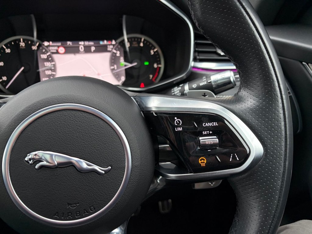 Used Jaguar F-Pace 2022 for sale - 77250648: Photo 39