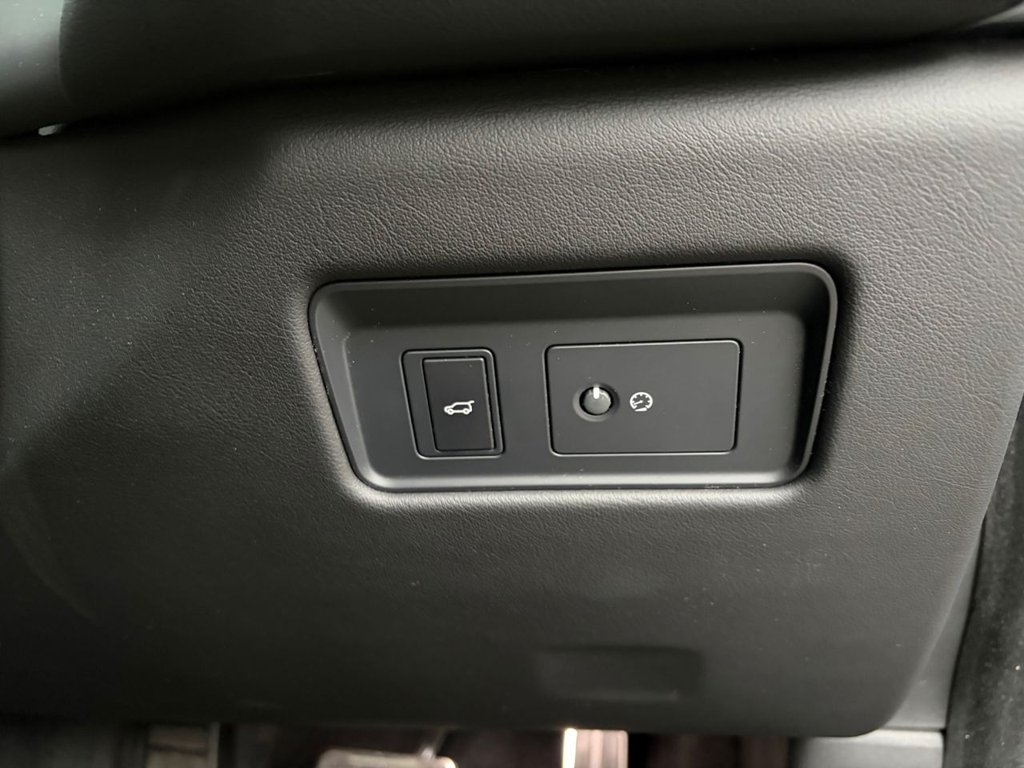 Used Jaguar F-Pace 2022 for sale - 77250648: Photo 40