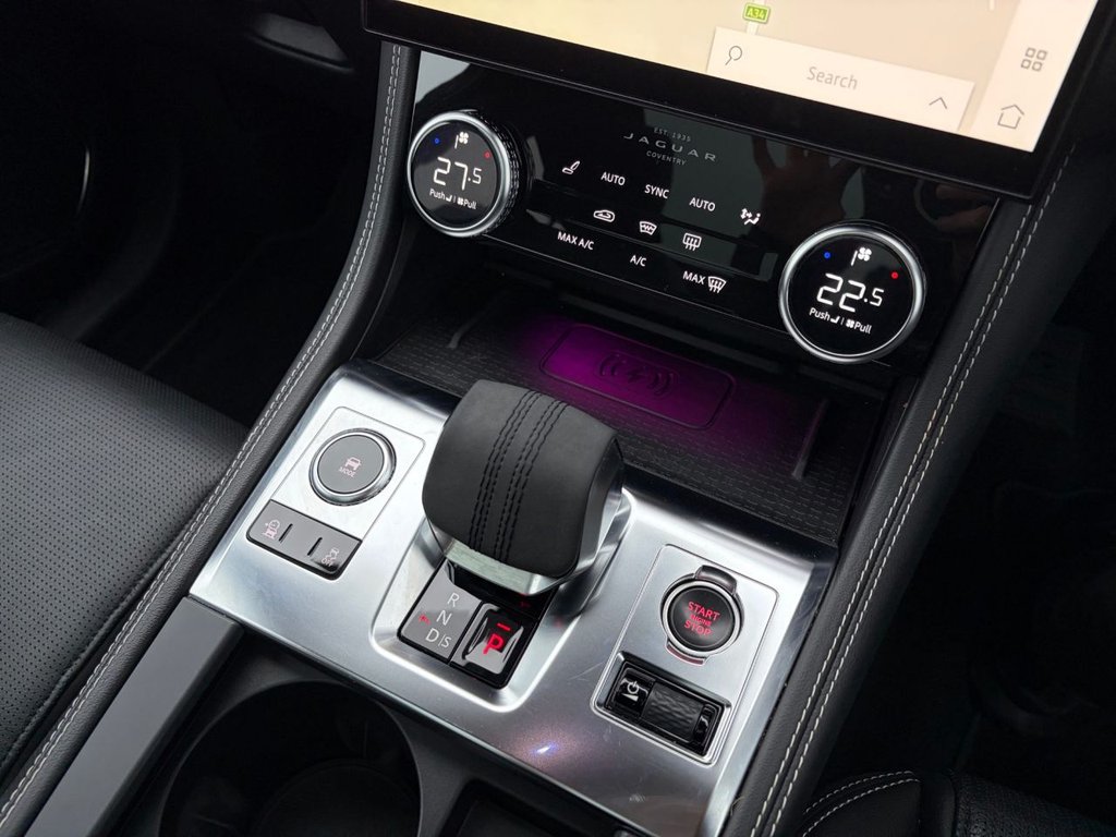 Used Jaguar F-Pace 2022 for sale - 77250648: Photo 46