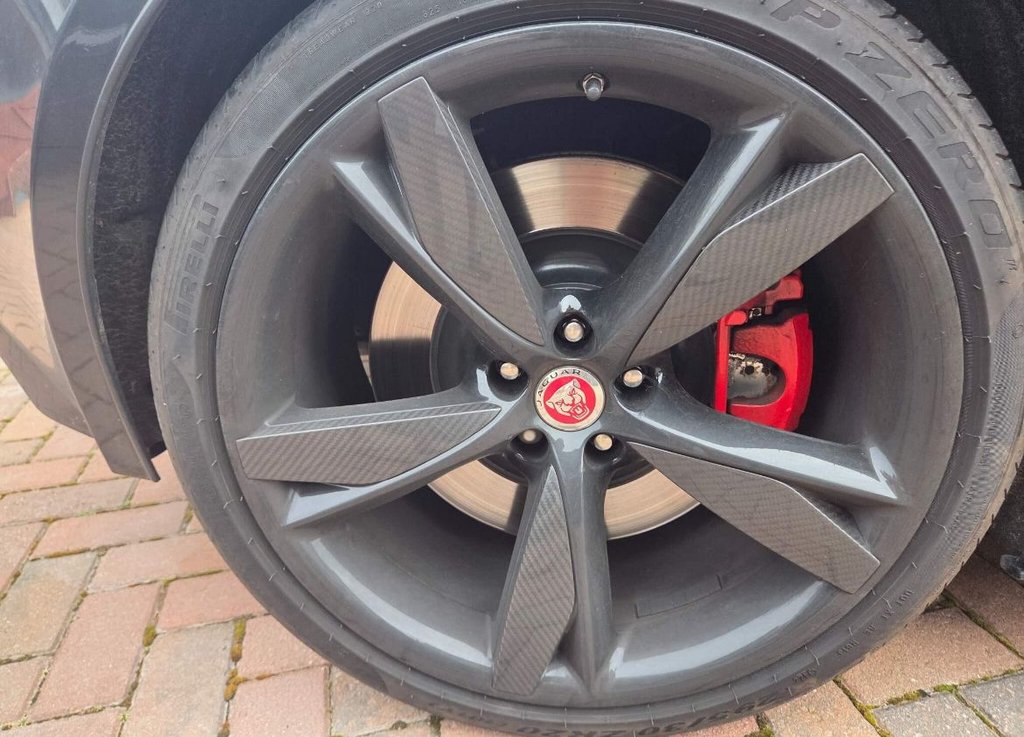 Used Jaguar F-Type 2018 for sale - 76256348: Photo 11