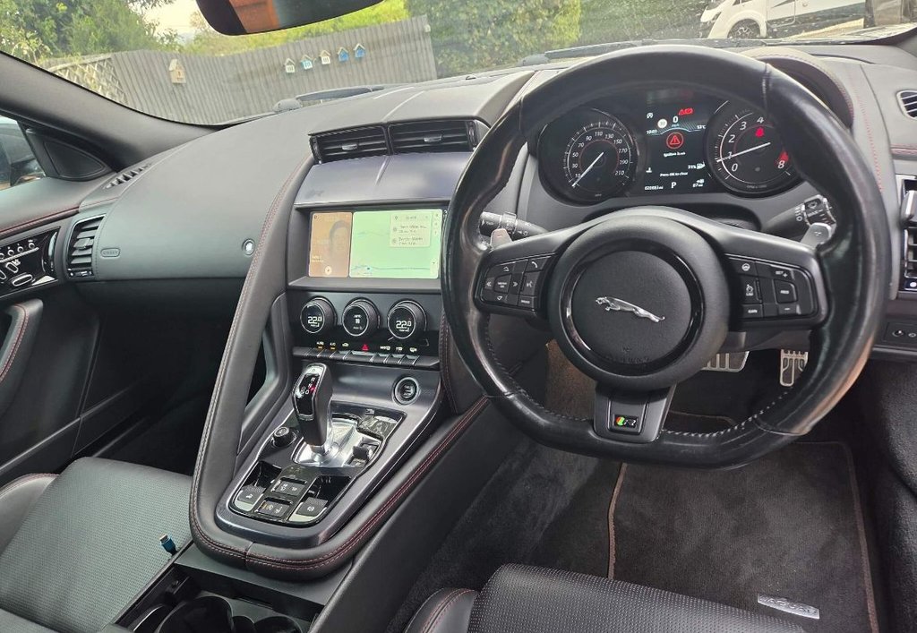 Used Jaguar F-Type 2018 for sale - 76256348: Photo 13