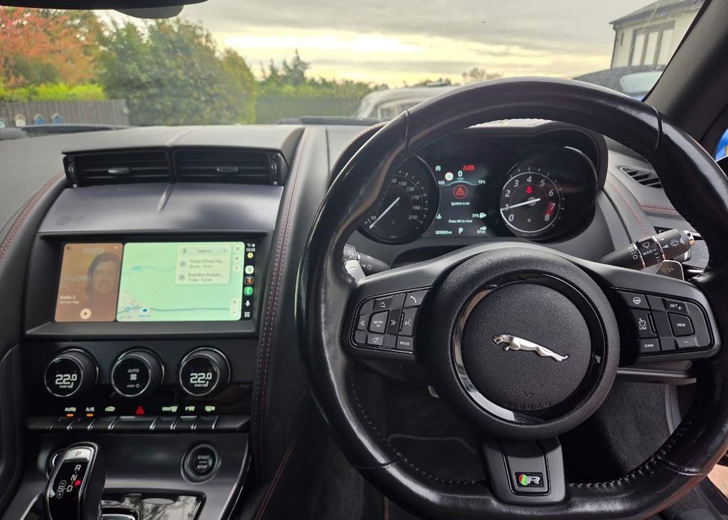 Used Jaguar F-Type 2018 for sale - 76256348: Photo 3