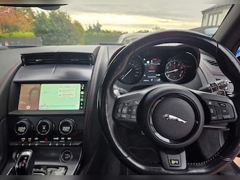Used Jaguar F-Type 2018 for sale - 76256348: Photo