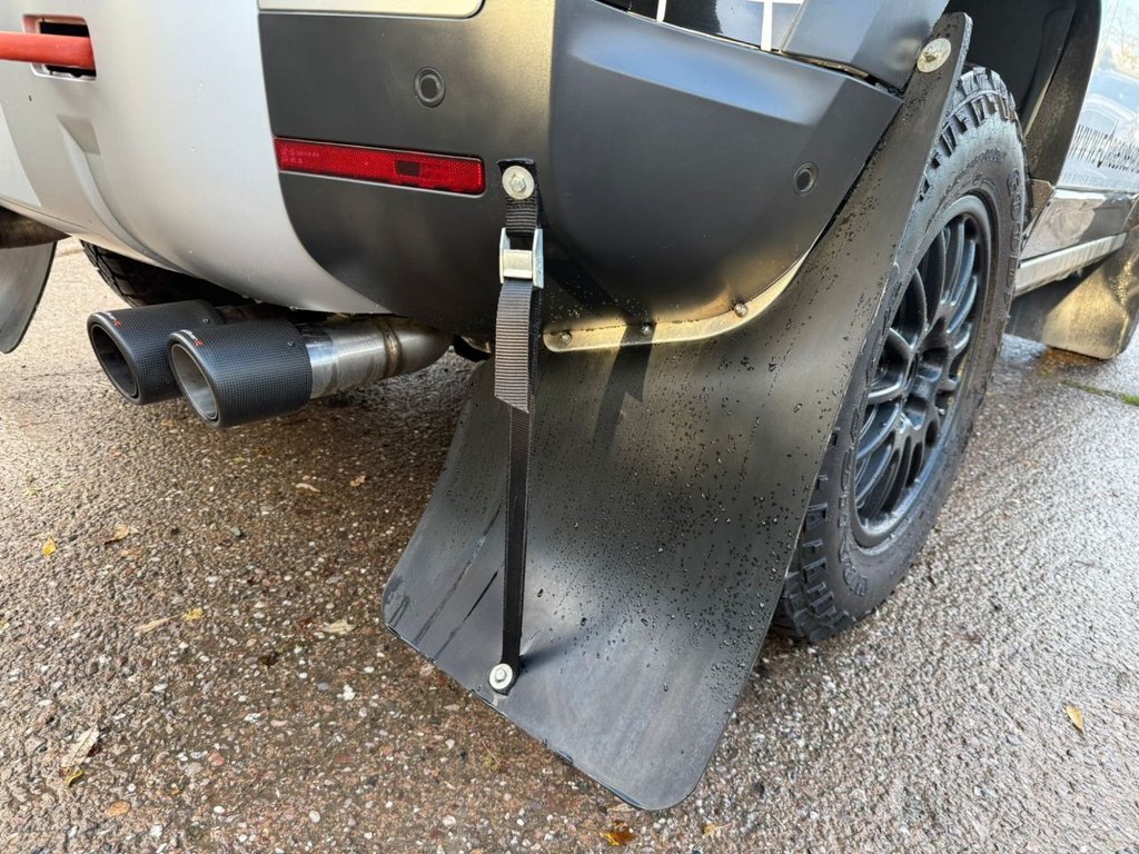 Used Land Rover Defender 2021 for sale - 76570254: Photo 19