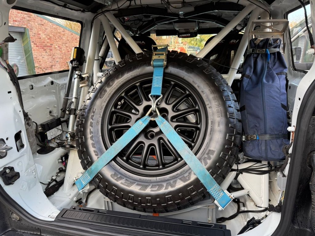 Used Land Rover Defender 2021 for sale - 76570254: Photo 39