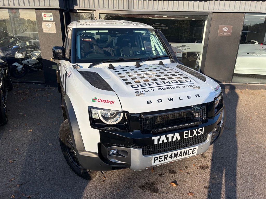 Used Land Rover Defender 2021 for sale - 76570254: Photo 7