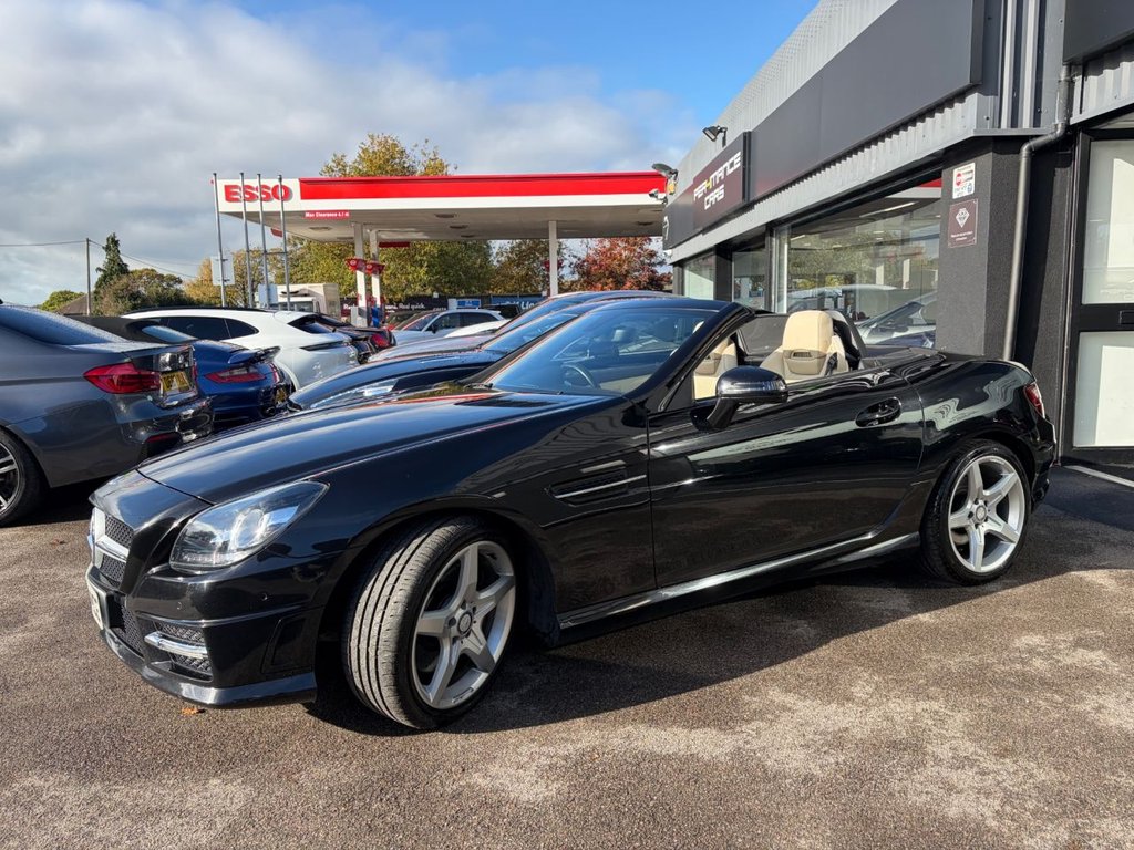 Used Mercedes-Benz SLK 2012 for sale - 76367367: Photo 18