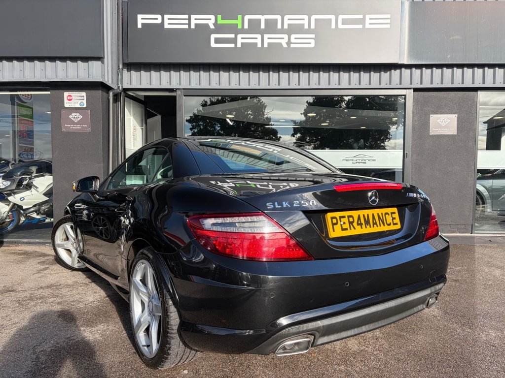 Used Mercedes-Benz SLK 2012 for sale - 76367367: Photo 28
