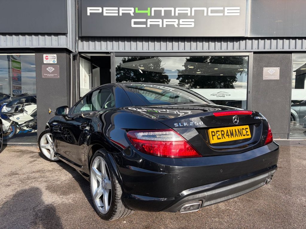 Used Mercedes-Benz SLK 2012 for sale - 76367367: Photo 31