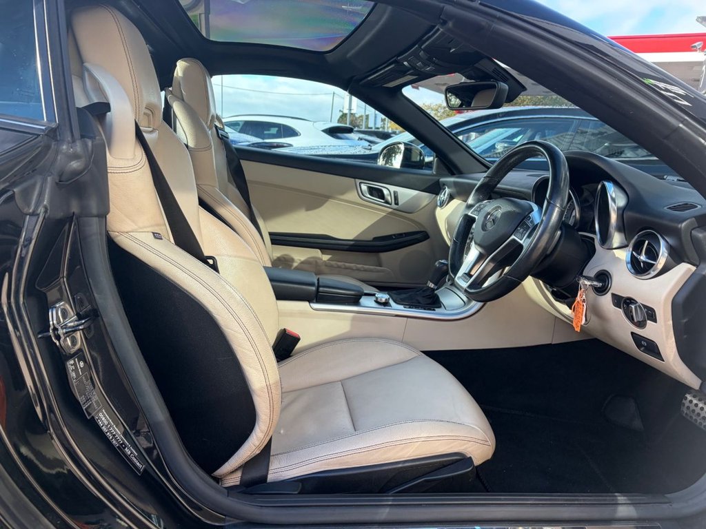 Used Mercedes-Benz SLK 2012 for sale - 76367367: Photo 45