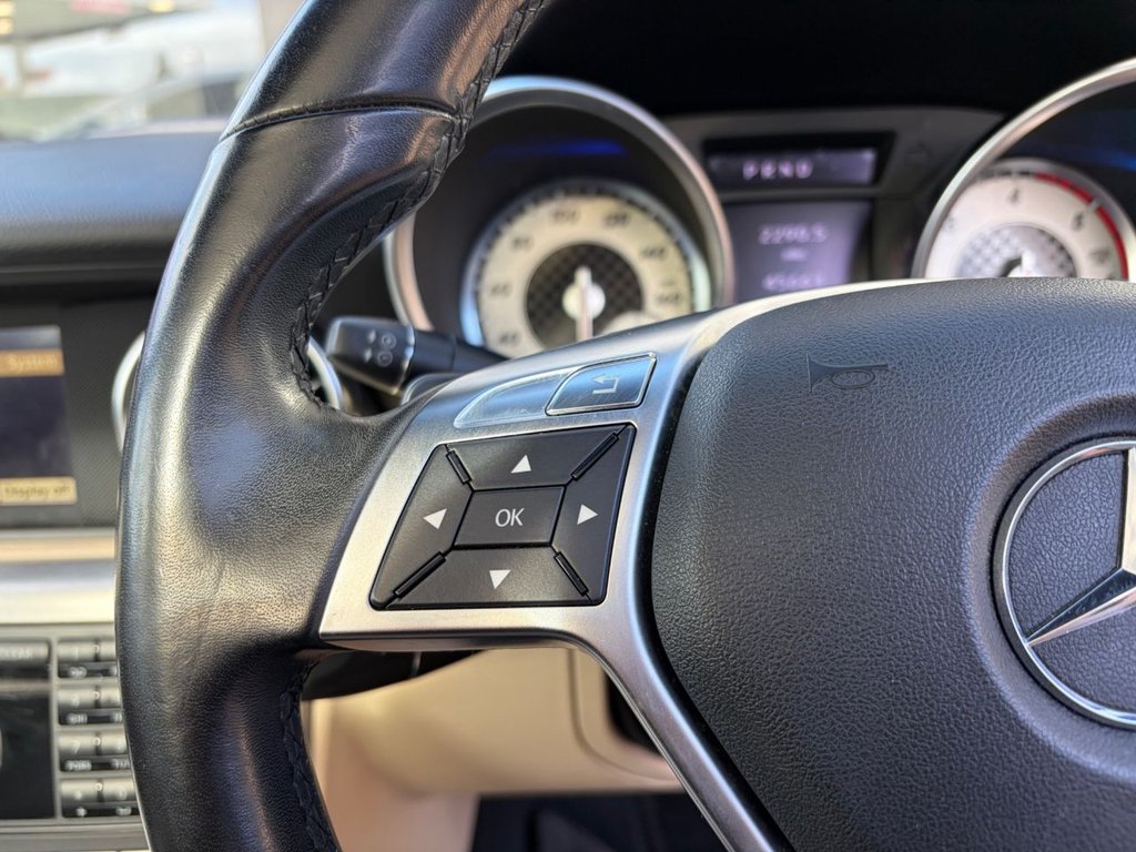 Used Mercedes-Benz SLK 2012 for sale - 76367367: Photo 49