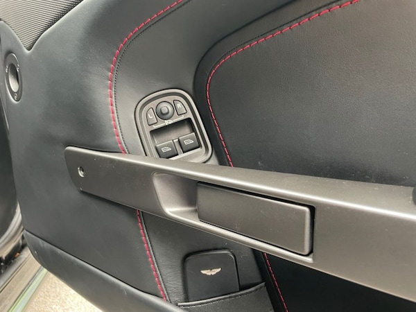 Used Aston Martin Vantage 2007 for sale - 75473834: Photo 25