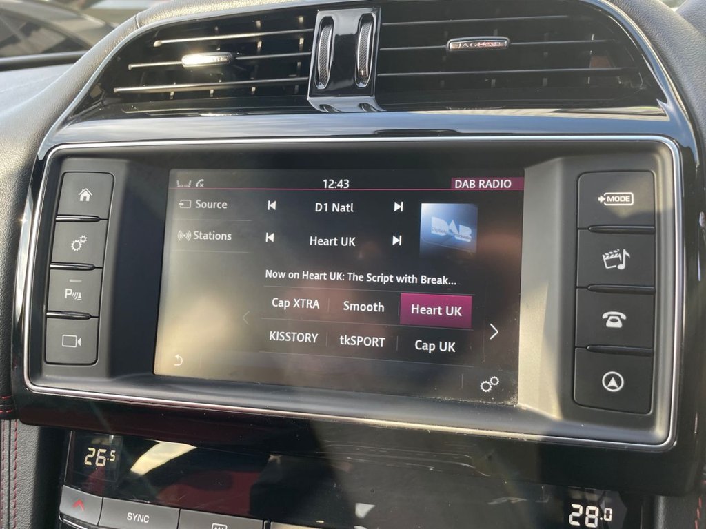 Used Jaguar F-Pace 2018 for sale - 77236480: Photo 28