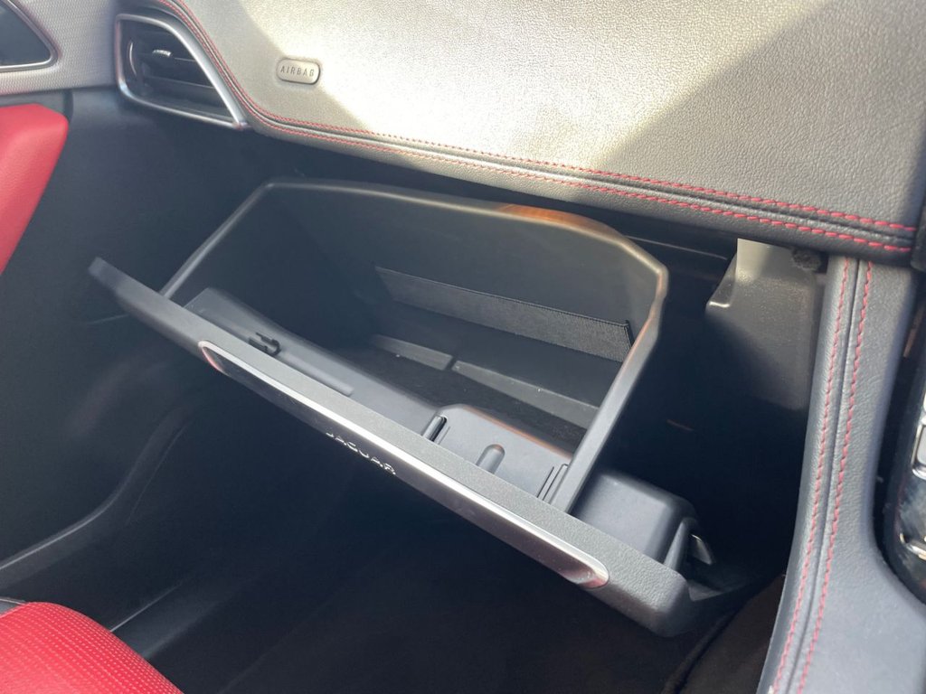 Used Jaguar F-Pace 2018 for sale - 77236480: Photo 29