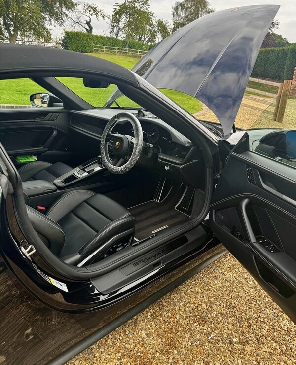 Used Porsche 911 2022 for sale - 76202908: Photo 10