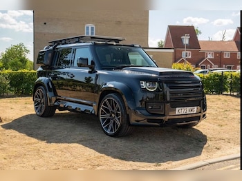 Used Land Rover Defender 2023 for sale - 79494172: Photo