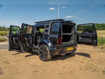 Used Land Rover Defender 2023 for sale - 79494172: Photo