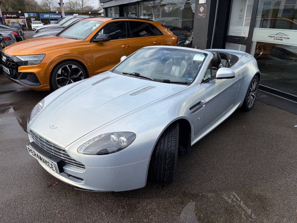 Used Aston Martin Vantage 2010 for sale - 77572001: Photo 24