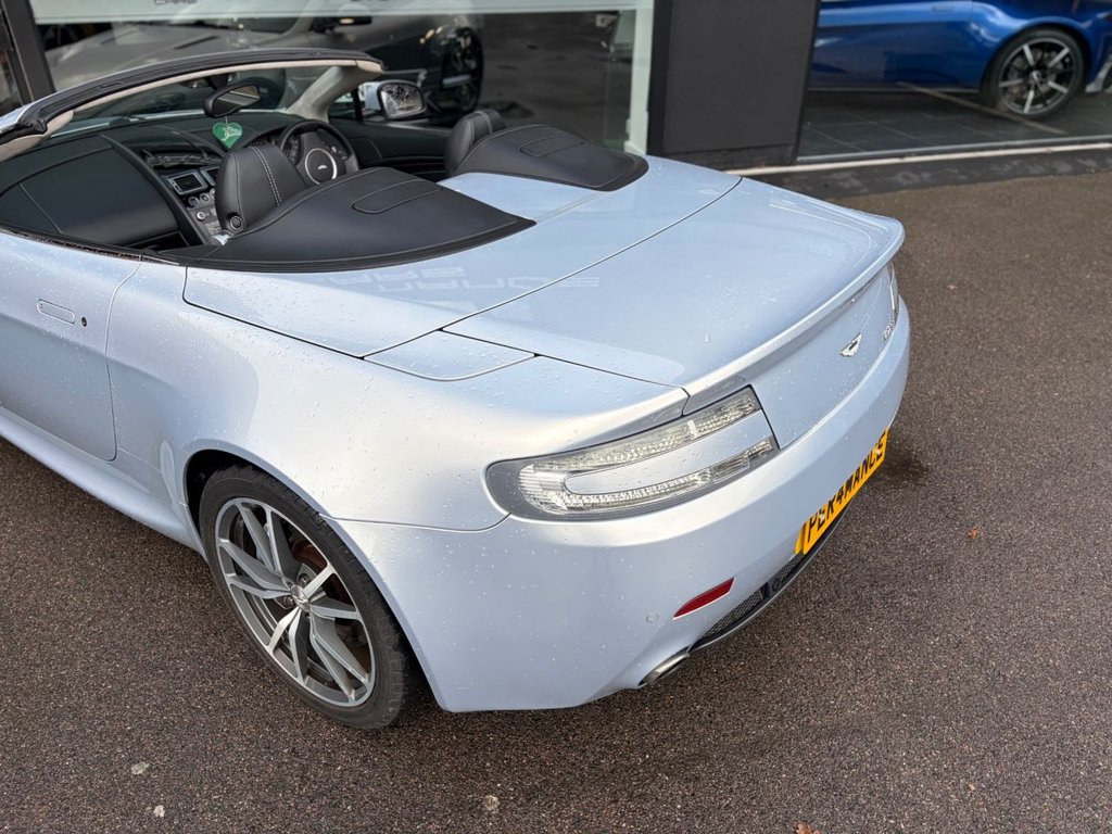 Used Aston Martin Vantage 2010 for sale - 77572001: Photo 43