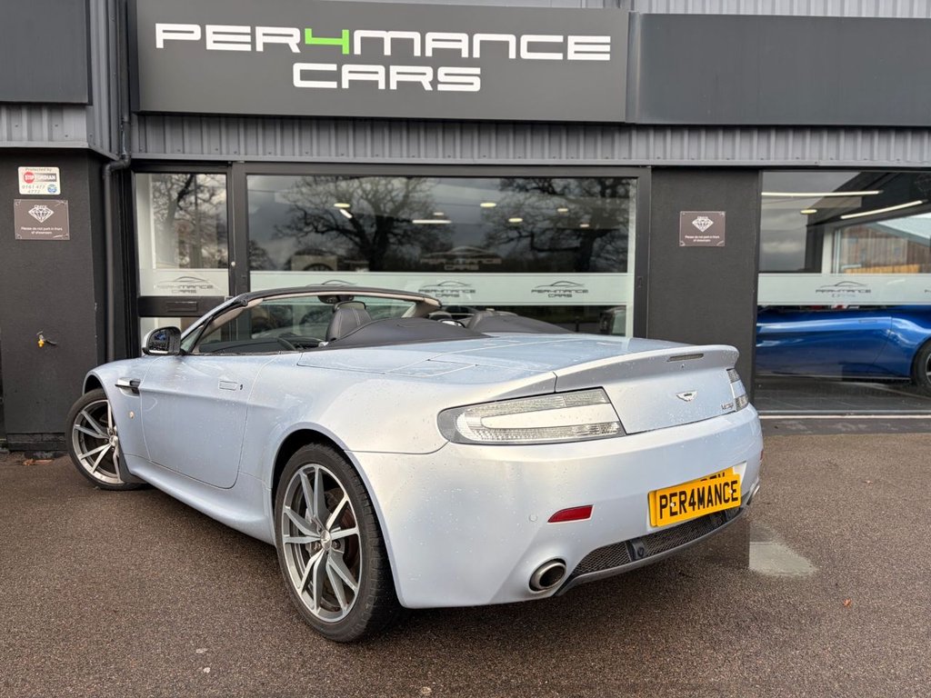 Used Aston Martin Vantage 2010 for sale - 77572001: Photo 44