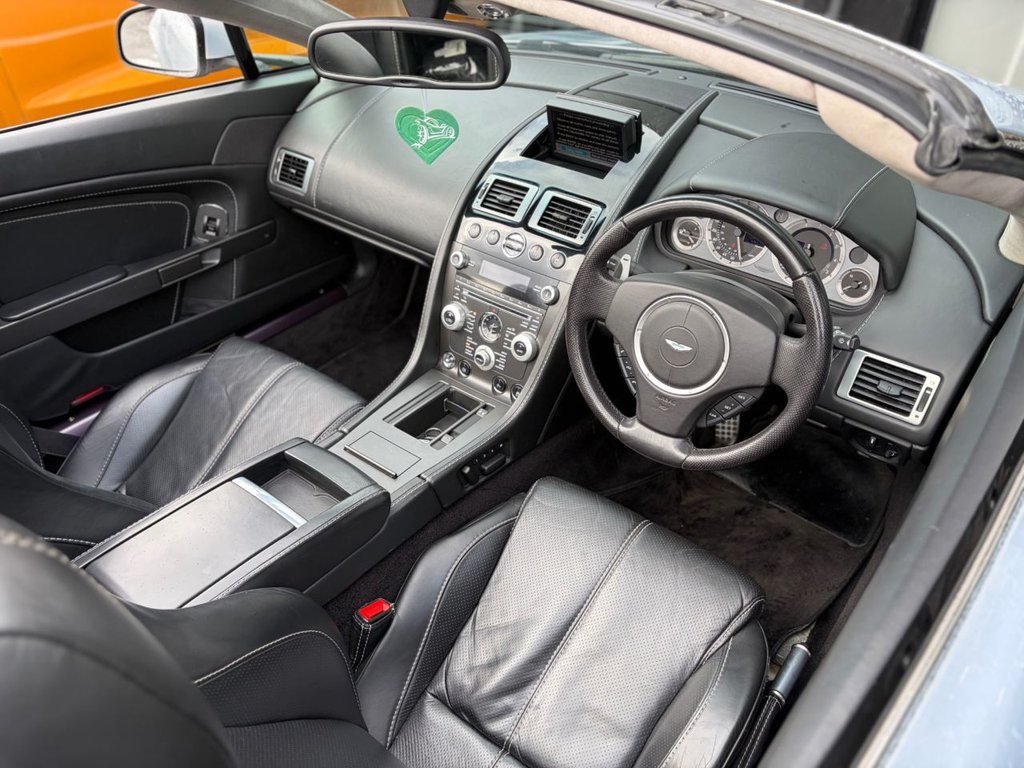 Used Aston Martin Vantage 2010 for sale - 77572001: Photo 50