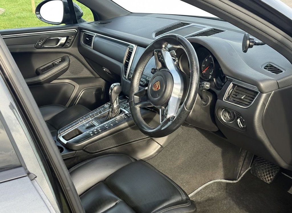 Used Porsche Macan 2018 for sale - 77534773: Photo 13