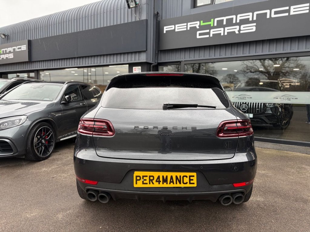 Used Porsche Macan 2018 for sale - 77534773: Photo 32