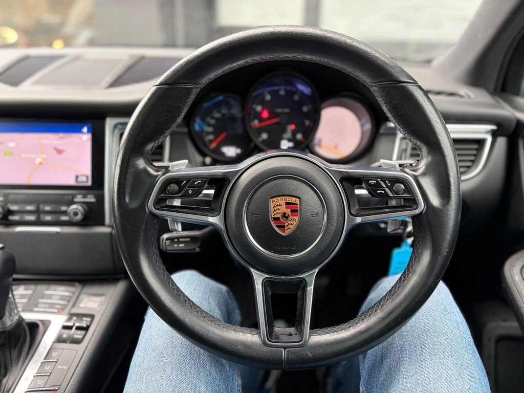 Used Porsche Macan 2018 for sale - 77534773: Photo 48