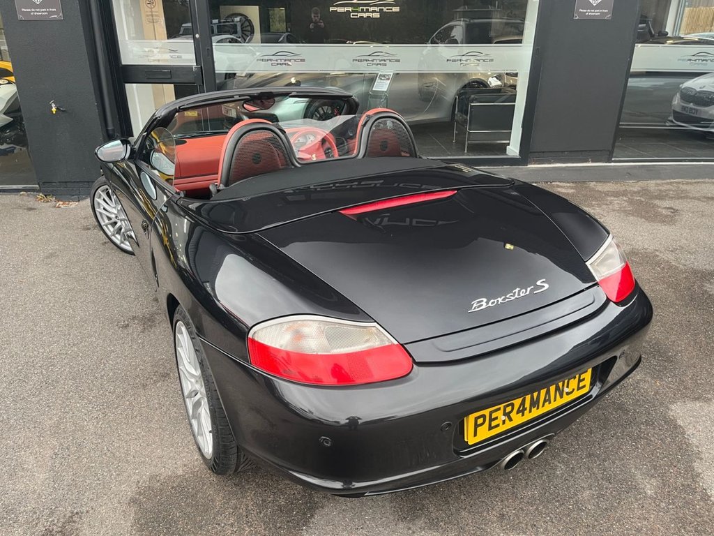 Used Porsche Boxster 2004 for sale - 76558905: Photo 2