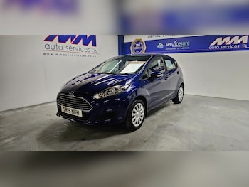 Used Ford Fiesta 2015 for sale - 75684584: Photo