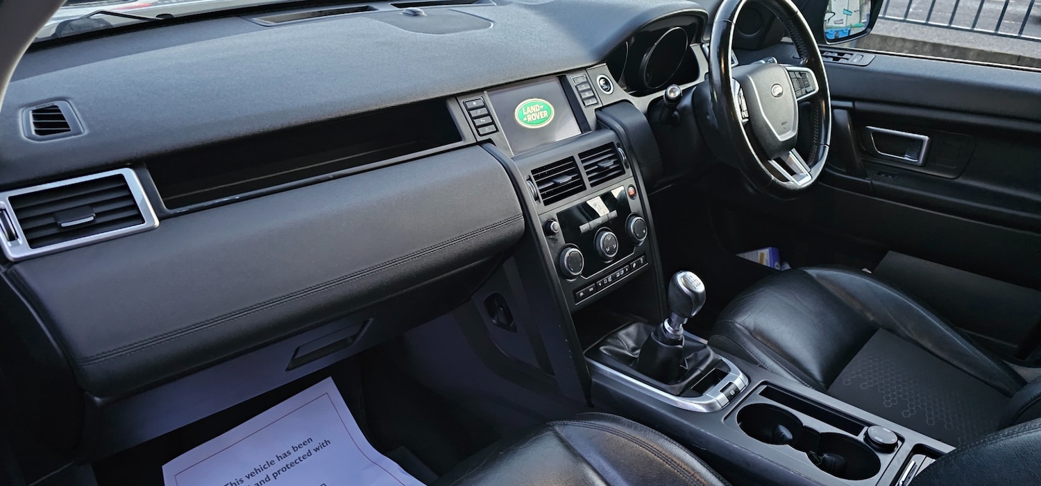 Used Land Rover Discovery Sport 2017 for sale - 77489814: Photo 17