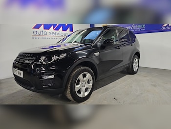 Used Land Rover Discovery Sport 2017 for sale - 77489814: Photo