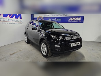 Used Land Rover Discovery Sport 2017 for sale - 77489814: Photo