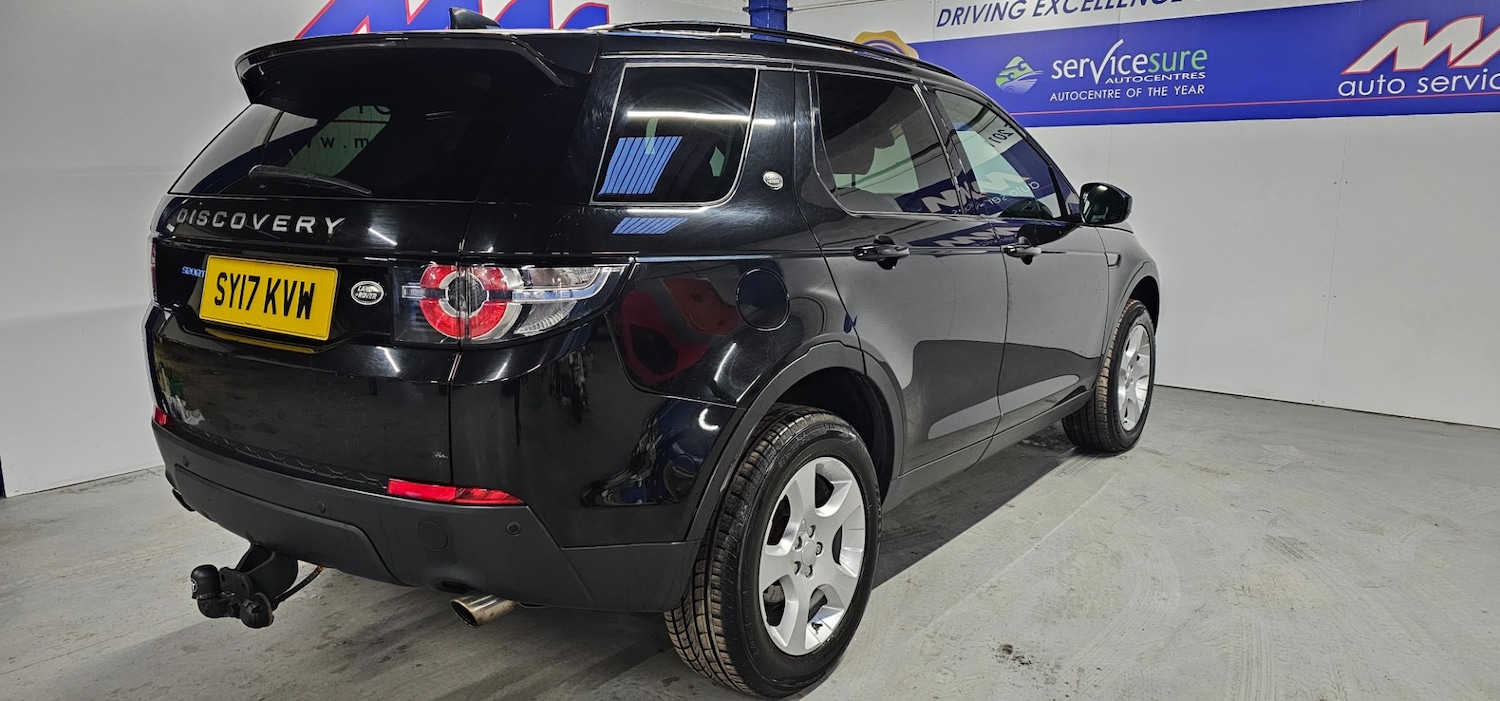 Used Land Rover Discovery Sport 2017 for sale - 77489814: Photo 6