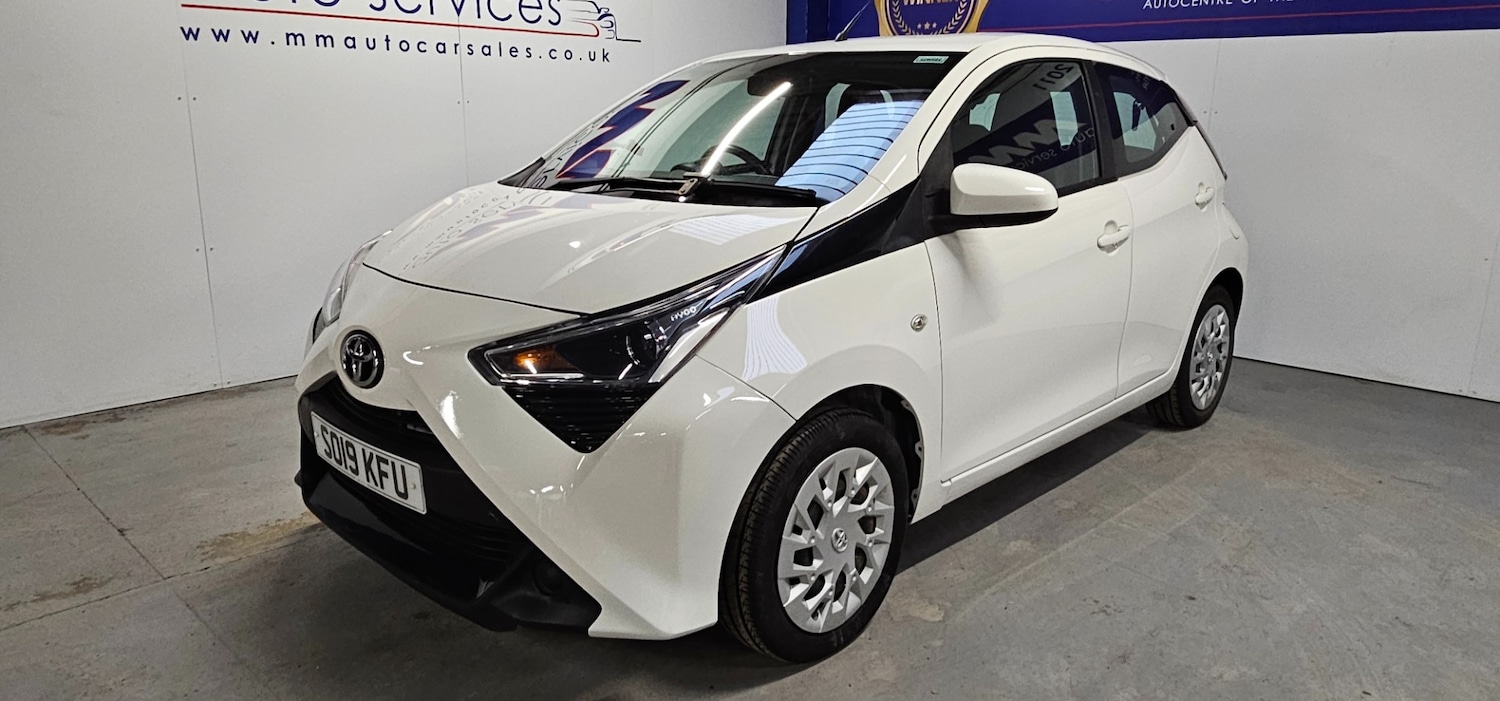 Used Toyota AYGO 2019 for sale - 77528108: Photo 2