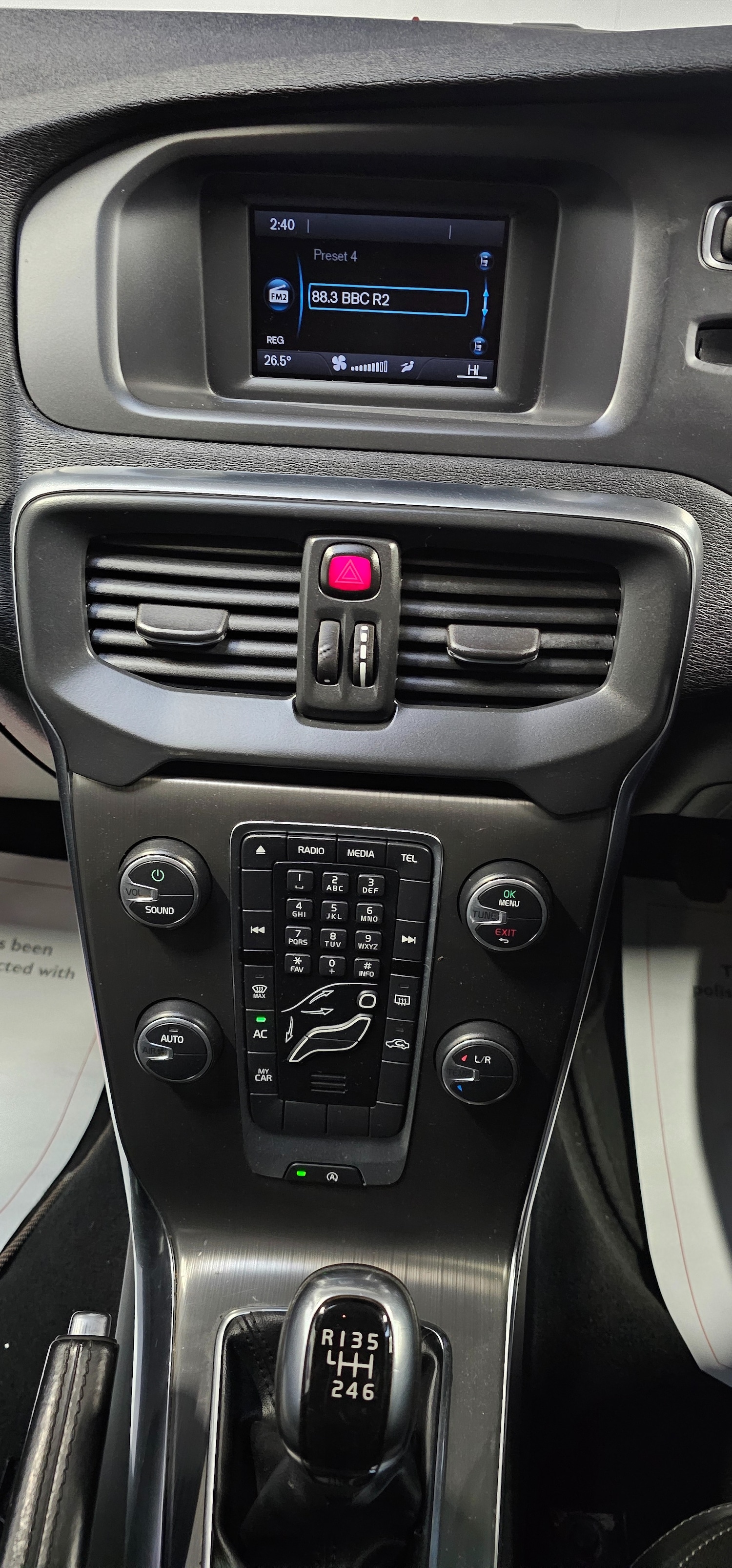 Used Volvo V40 2014 for sale - 76602770: Photo 22