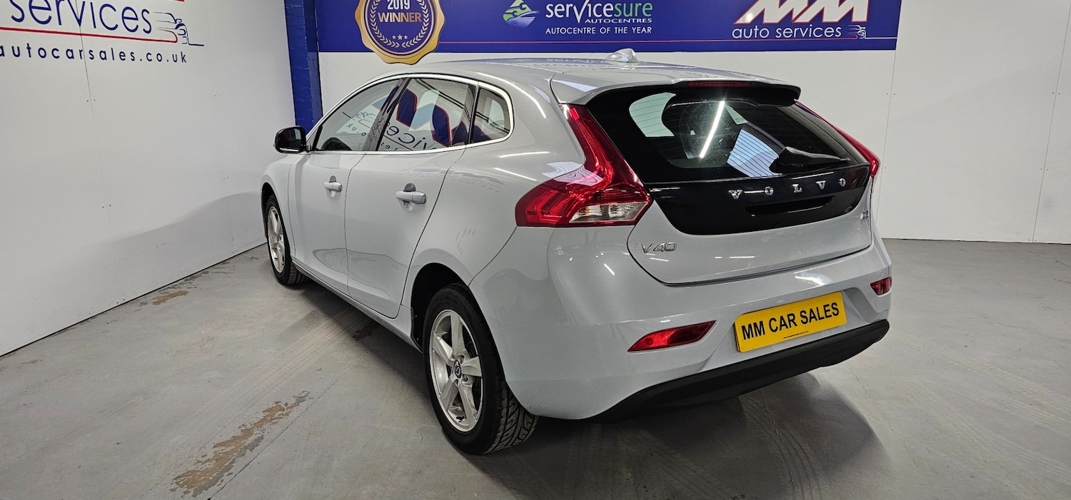Used Volvo V40 2014 for sale - 76602770: Photo 8