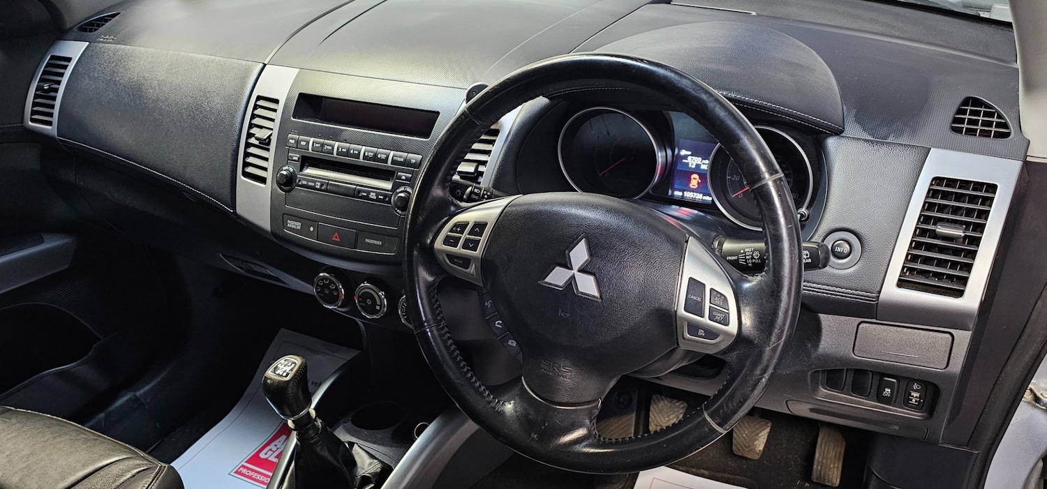 Used Mitsubishi Outlander 2012 for sale - 76946863: Photo 10