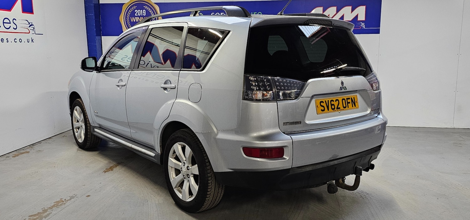 Used Mitsubishi Outlander 2012 for sale - 76946863: Photo 9