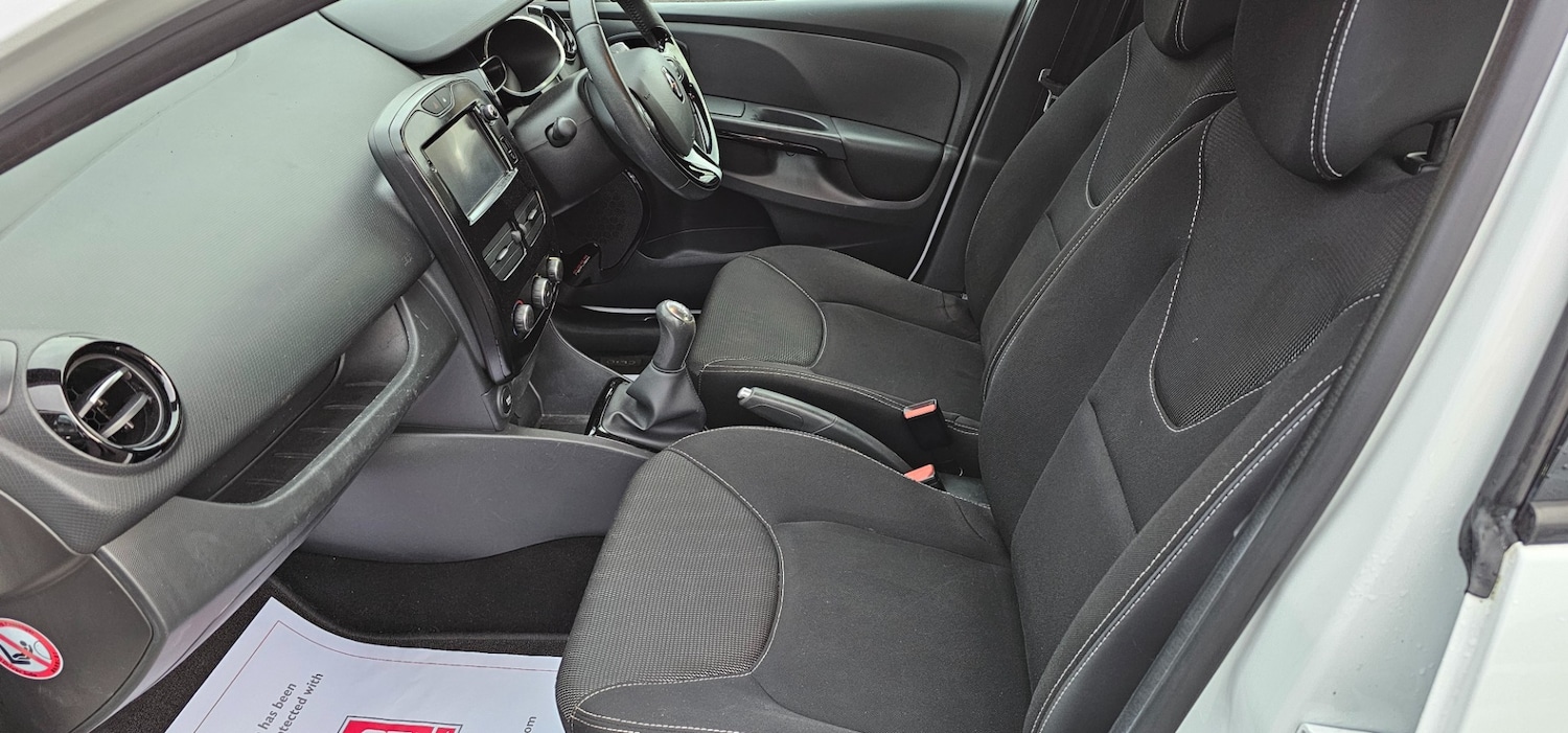 Used Renault Clio 2015 for sale - 77515314: Photo 13