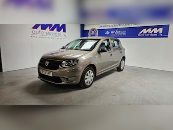 Used Dacia Sandero 2013 for sale - 78311449: Photo