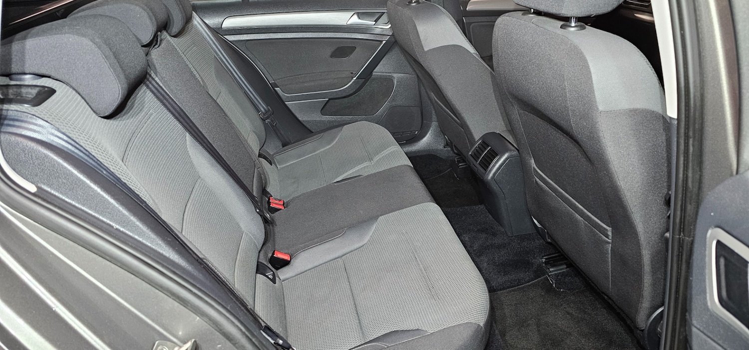 Used Volkswagen Golf 2014 for sale - 76948773: Photo 12