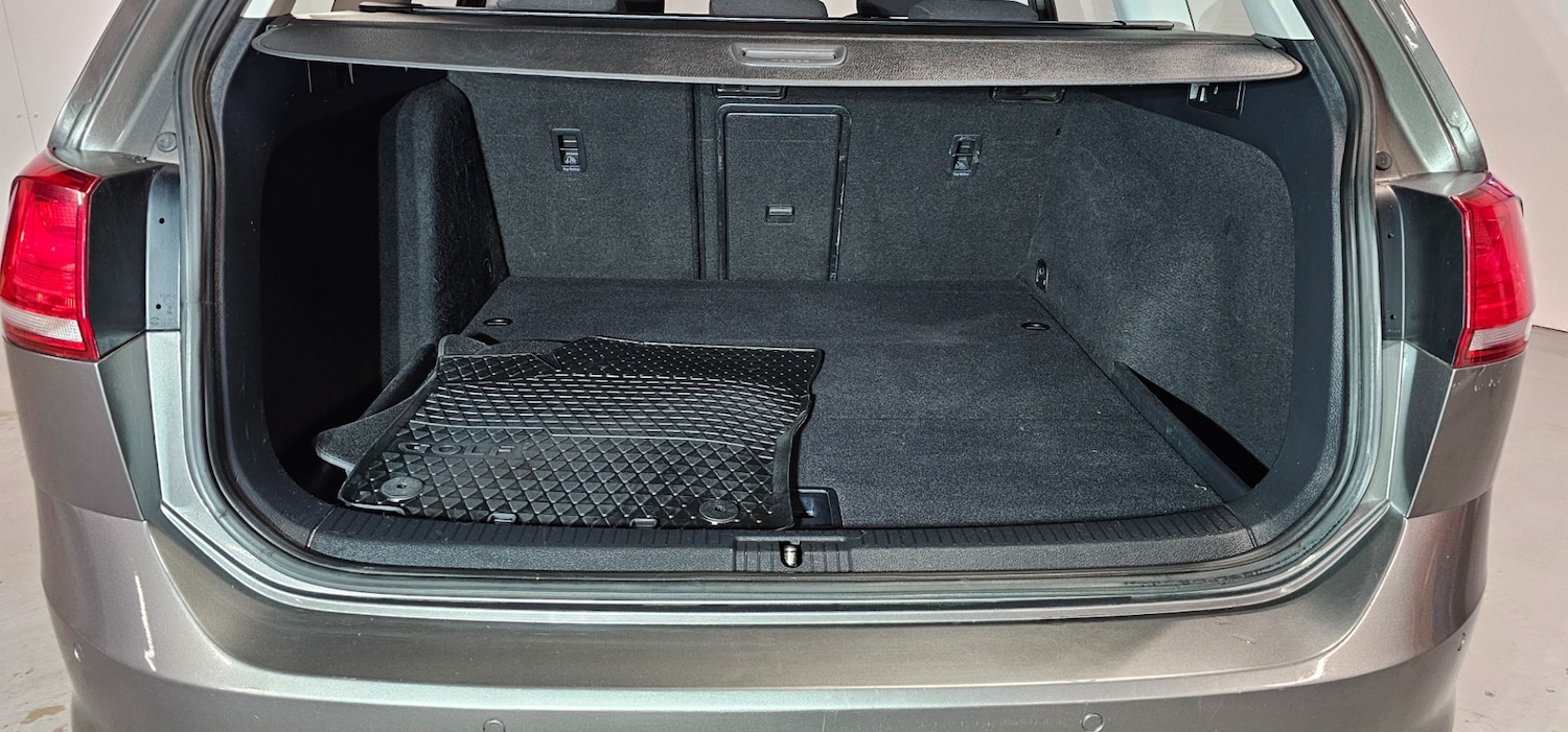 Used Volkswagen Golf 2014 for sale - 76948773: Photo 15