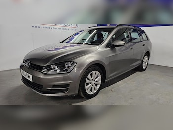Used Volkswagen Golf 2014 for sale - 76948773: Photo