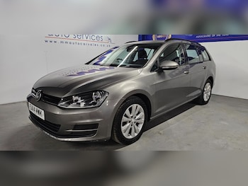 Used Volkswagen Golf 2014 for sale - 76948773: Photo