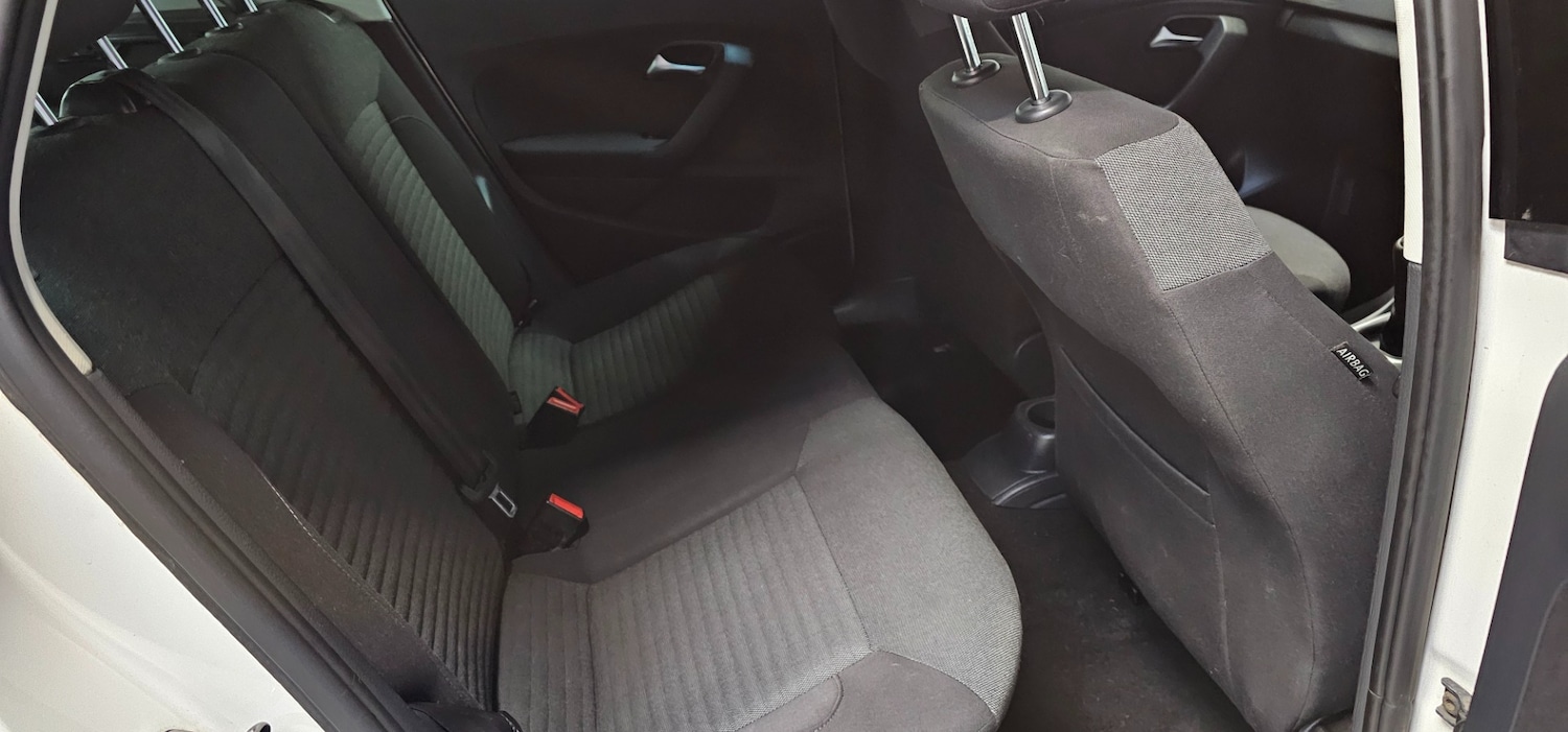 Used Volkswagen Polo 2012 for sale - 76613592: Photo 12