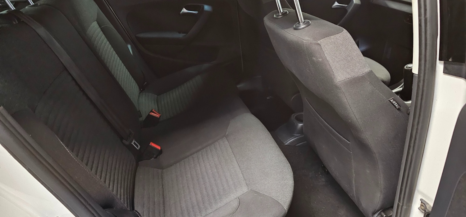 Used Volkswagen Polo 2012 for sale - 76613592: Photo 13